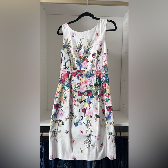Talbots Dresses & Skirts - Talbots Vibrant Floral Midi Dress
